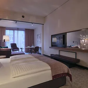 **** Hotel Adina Alemanha